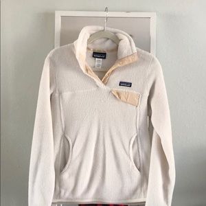 Patagonia Women’s fleece pullover